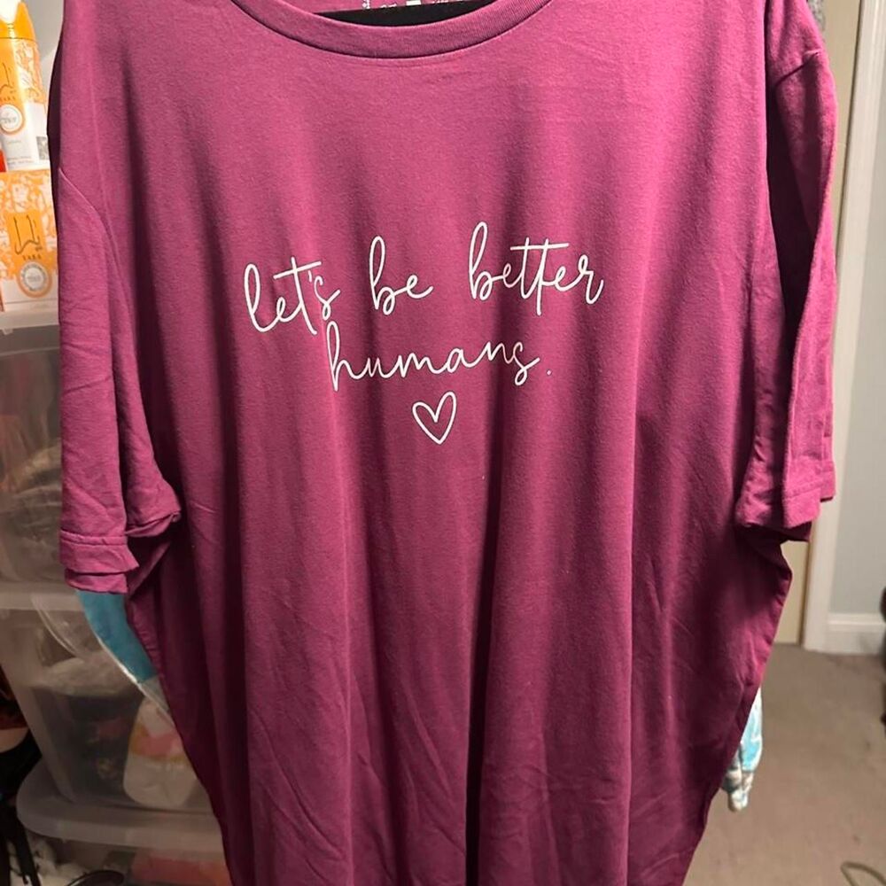 Unbranded Women's Burgundy and Purple T-shirt